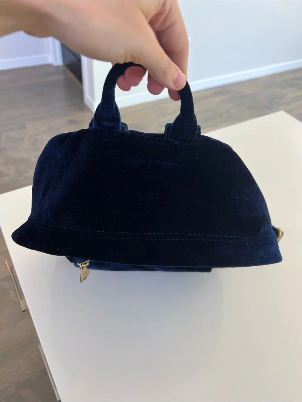 Aimee Kestenberg gently used